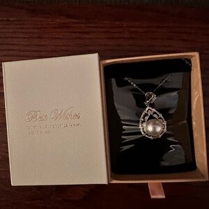 Elegant Sterling Silver Saltwater Pearl Pendant Necklace